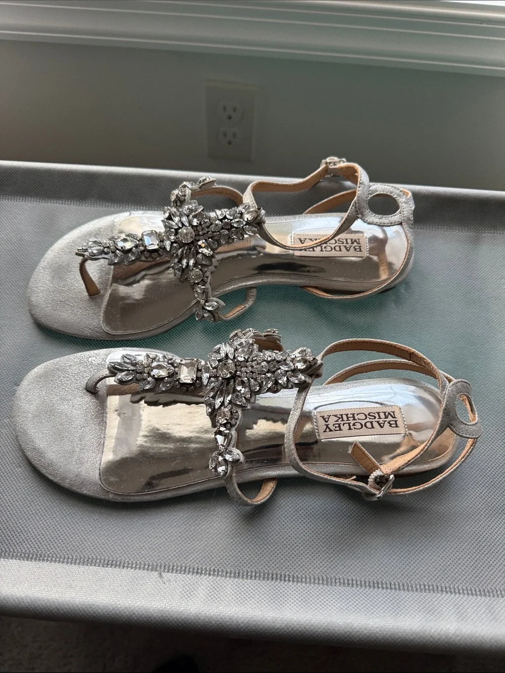 Badgley Mischka Silver Crystal Embellished T-Strap Sandals - Picture 2 of 6